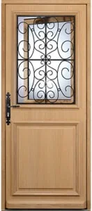 Porte d'entrée en chêne semi-vitrée avec grille en fer forgé